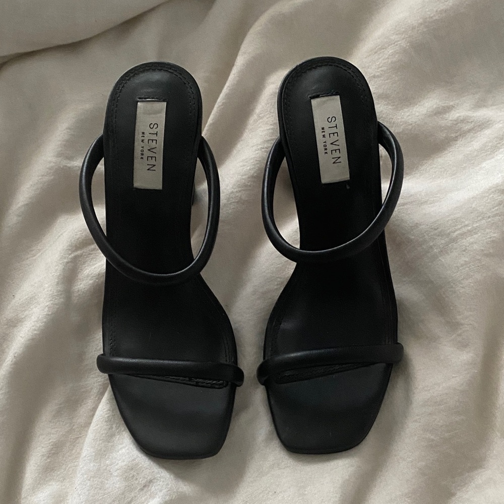 Steven New York Black Strappy Heels. Size 6.5.